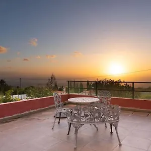 Casa Con Terraza En Tajuya El Paso
